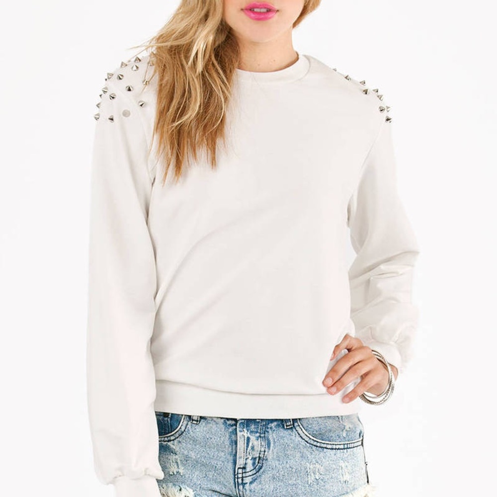 Tobi yeah studdy white studded sweatshirt sz M